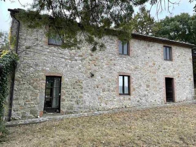 Villa Indipendente in vendita a Unione dei Comuni Montani Amiata Grossetana, Roccalbegna