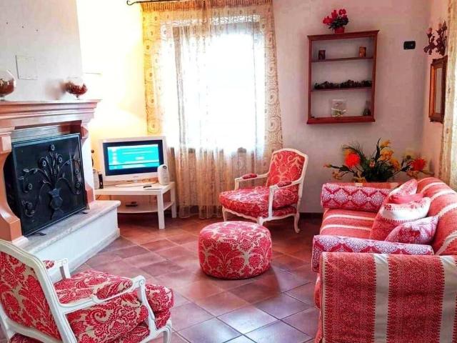 Villa Indipendente in vendita a Giglioli, Roccamonfina