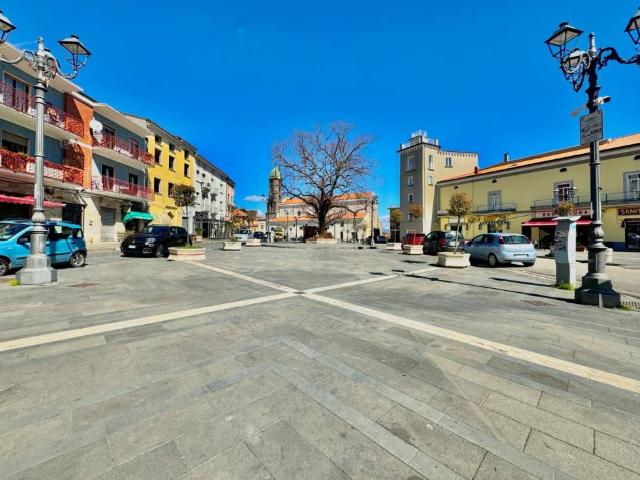 Villa Indipendente in vendita a Roccamonfina, Campania