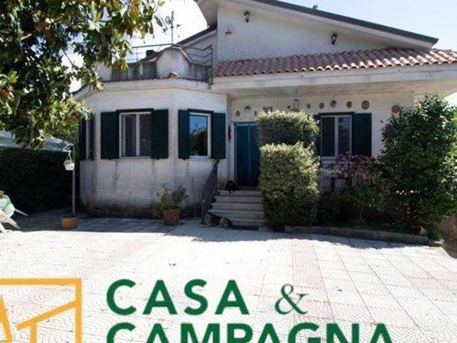 Villa Indipendente in vendita a Tuoro di Teano, Teano