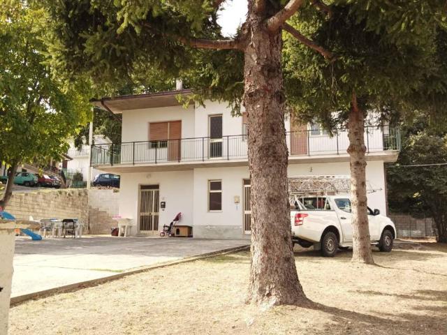 Villa Indipendente in vendita a Roccamontepiano, Abruzzo