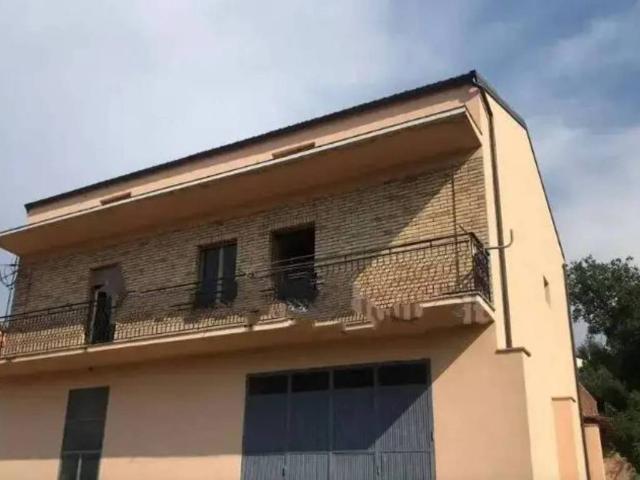 Villa Indipendente in vendita a Roccanova, Basilicata