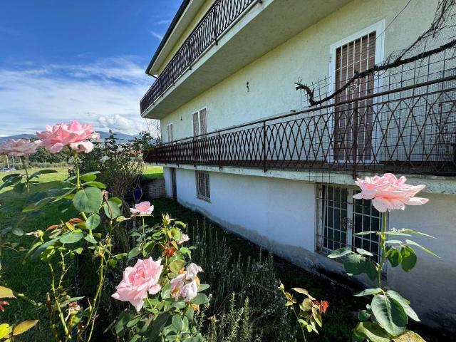 Villa Indipendente in vendita a Roccasecca, Lazio