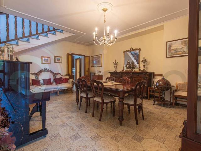 Villa Indipendente in vendita a Roccasecca, Lazio