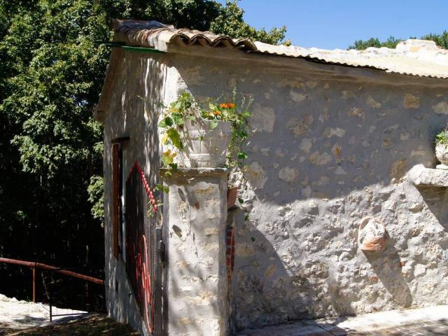 Villa Indipendente in vendita a Roccasicura, Molise