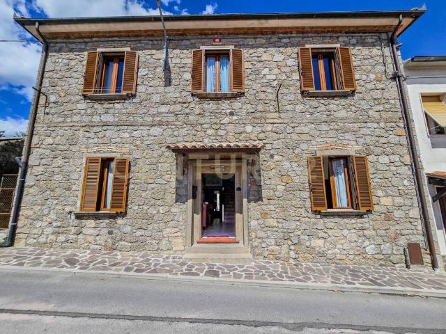 Villa Indipendente in vendita a Roccastrada, Toscana