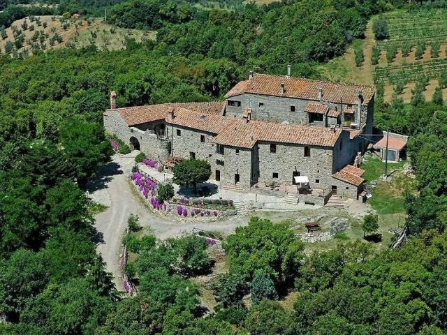 Villa Indipendente in vendita a Roccastrada, Toscana