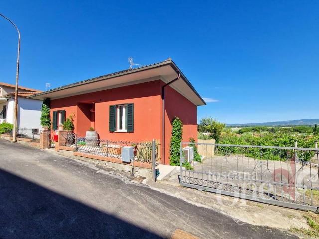 Villa Indipendente in vendita a Roccastrada, Toscana