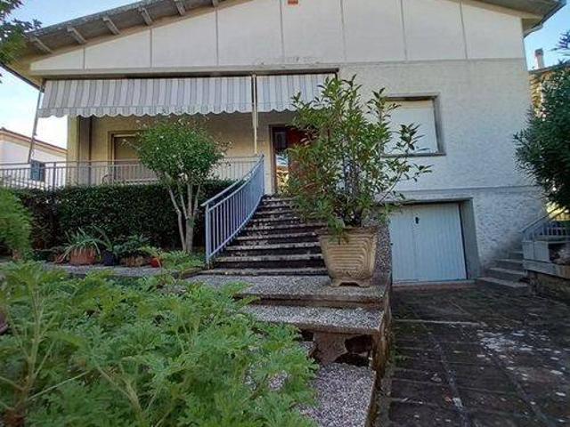 Villa Indipendente in vendita a Roccastrada, Toscana
