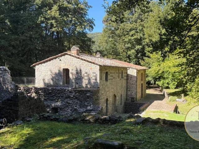 Villa Indipendente in vendita a Roccastrada, Toscana