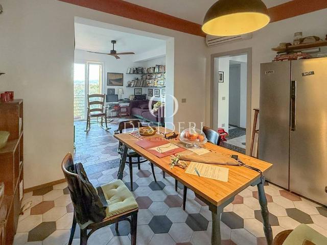 Villa Indipendente in vendita a Roccastrada, Toscana