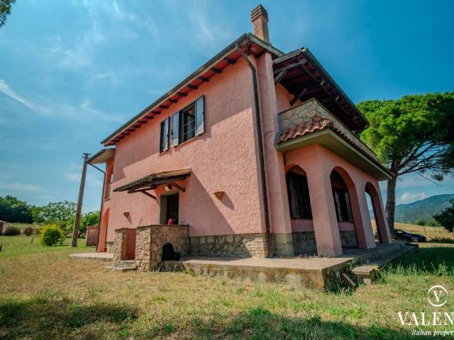 Villa Indipendente in vendita a Roccastrada, Toscana