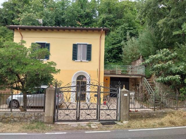 Villa Indipendente in vendita a Le Coste, Roccastrada
