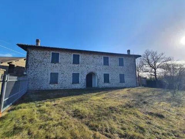 Villa Indipendente in vendita a Piemonte, Asti