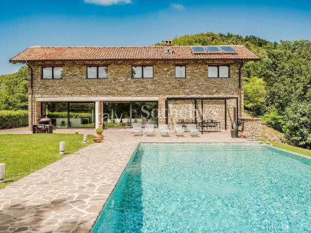 Villa Indipendente in vendita a Piemonte, Asti