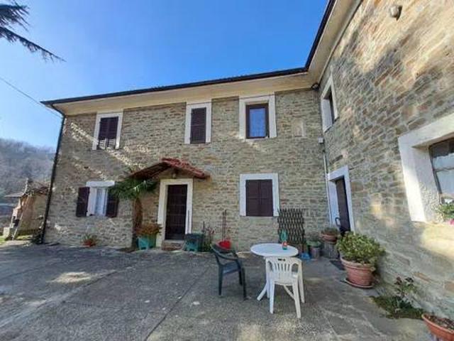 Rustico in vendita a Piemonte, Asti