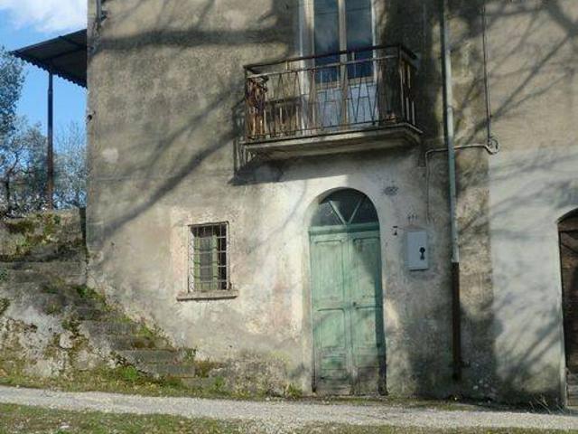 Villa Indipendente in vendita a Rocchetta A Volturno, Molise