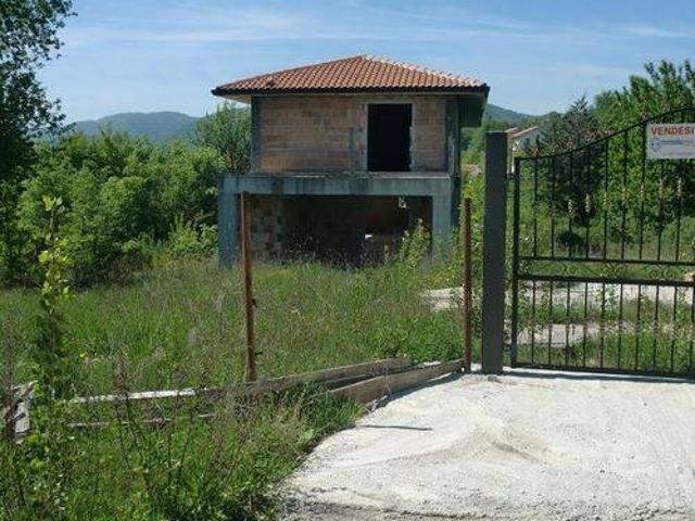 Villa Indipendente in vendita a Rocchetta A Volturno, Molise