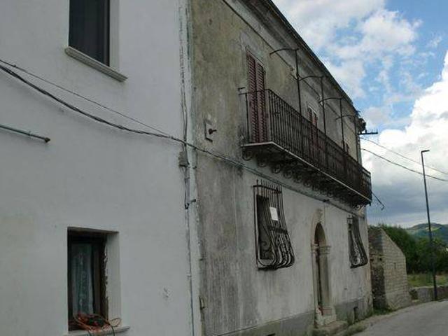 Villa Indipendente in vendita a Rocchetta A Volturno, Molise
