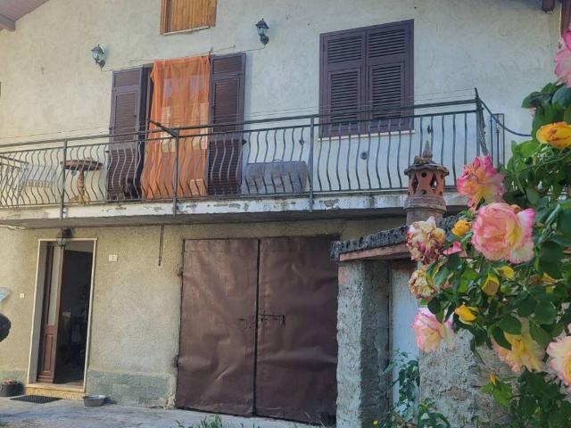 Villa Indipendente in vendita a Piemonte, Alessandria