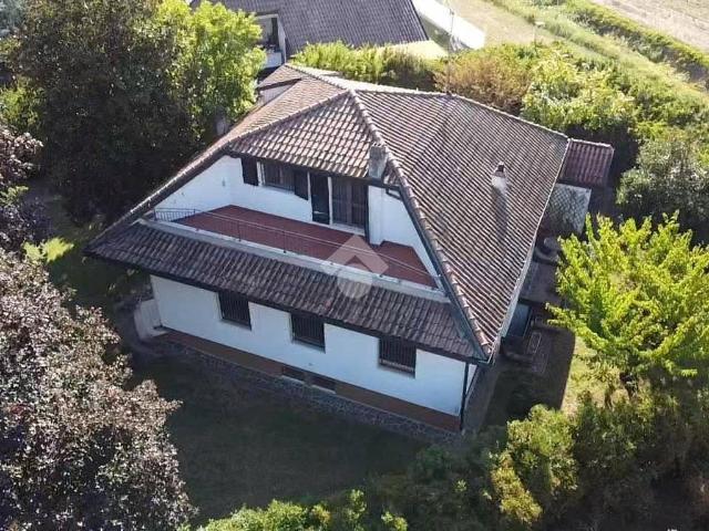 Villa Indipendente in vendita a Cascina Ghiringhella, Rodano