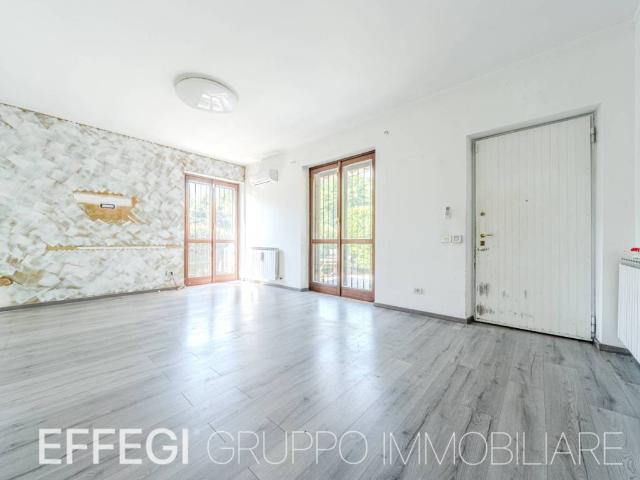 Villa Indipendente in vendita a Rodano, Lombardia