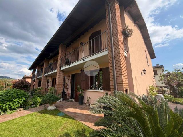Villa Indipendente in vendita a Rodengo, Rodengo Saiano
