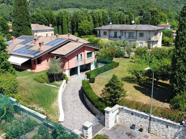 Villa Indipendente in vendita a Rodengo Saiano, Lombardia