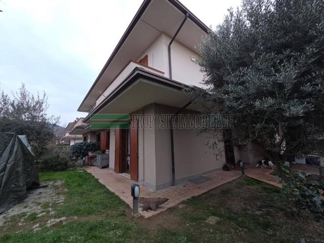 Villa Indipendente in vendita a Rodengo Saiano, Lombardia