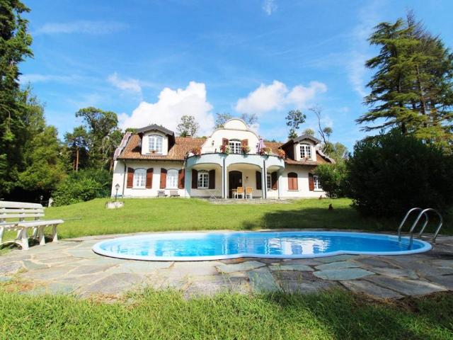 Villa Indipendente in vendita a Rodero, Lombardia