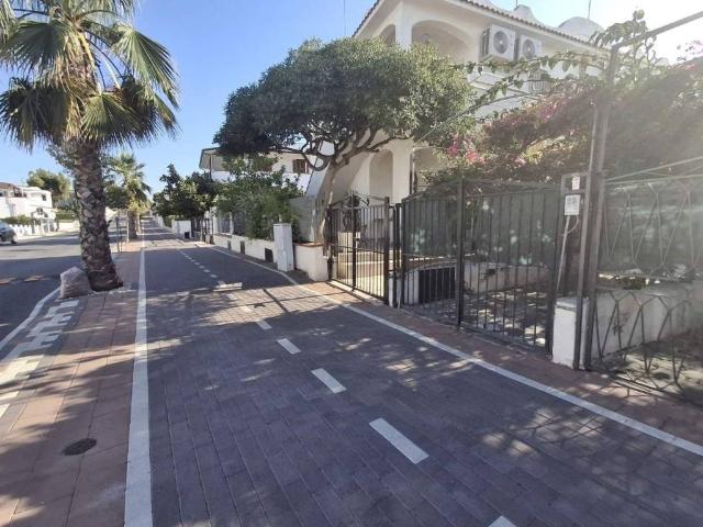 Villa Indipendente in vendita a Puglia, Foggia