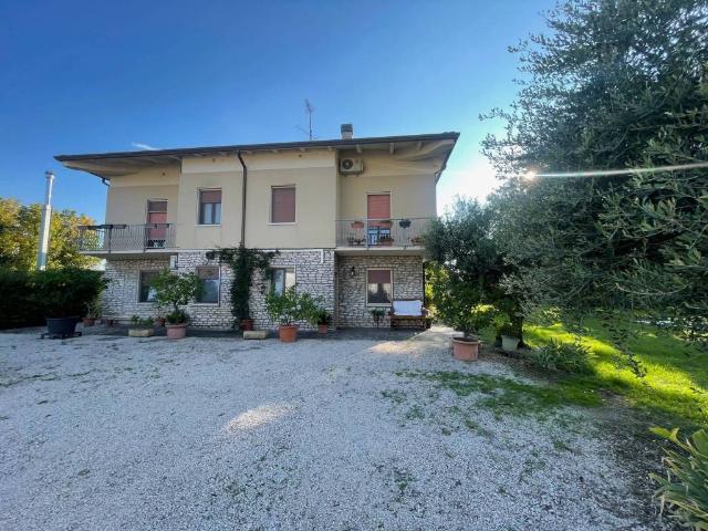 Villa Indipendente in vendita a Rodigo, Lombardia