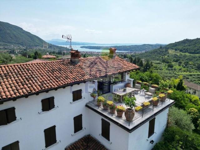 Villa Indipendente in vendita a Tormini, Roè Volciano