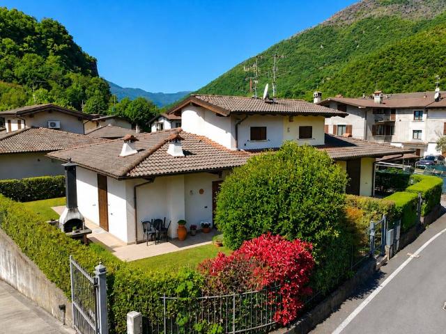 Villa Indipendente in vendita a Comunità montana della Valle Sabbia, Roè Volciano