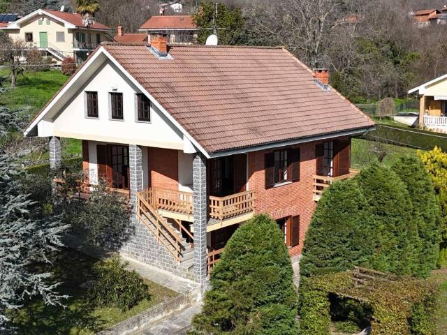Villa Indipendente in vendita a Piemonte, Torino