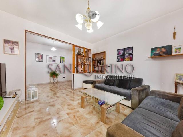 Villa Indipendente in vendita a Pianura Reggiana, Re