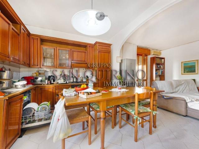 Villa Indipendente in vendita a Pianura Reggiana, Re