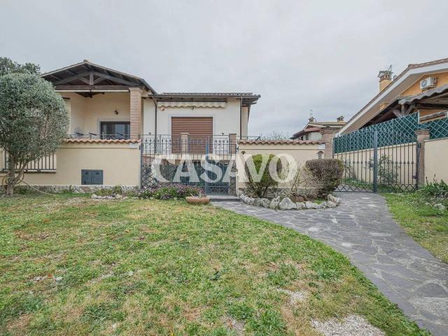 Villa Indipendente in vendita a Municipio Roma X, Roma Capitale