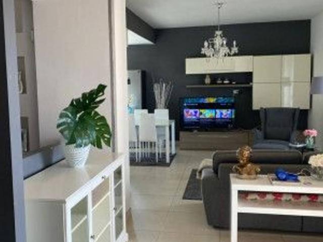 Villa Indipendente in vendita a Villaggio Breda, Roma Capitale