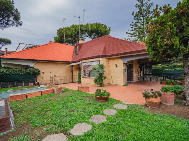 Villa Indipendente in vendita a Municipio Roma IX, Roma Capitale