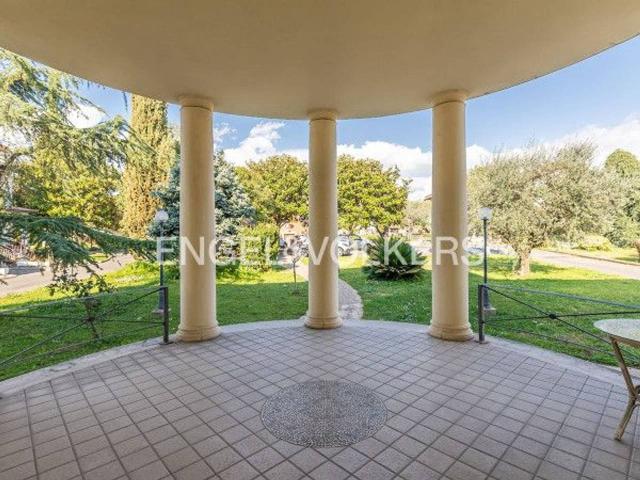 Villa Indipendente in vendita a Villaggio Breda, Roma Capitale