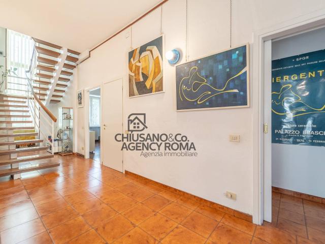 Villa Indipendente in vendita a Municipio Roma VII, Roma Capitale