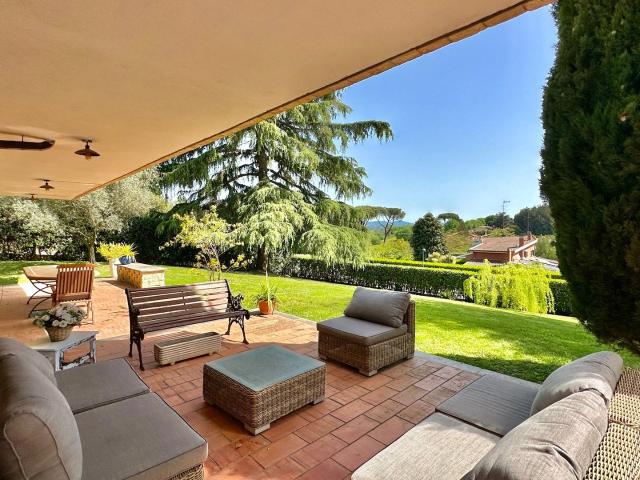 Villa Indipendente in vendita a Olgiata, Roma Capitale