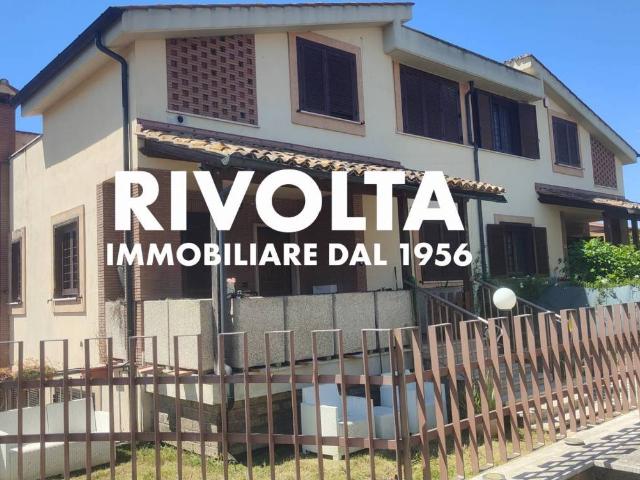 Villa Indipendente in vendita a Municipio Roma VI, Roma Capitale