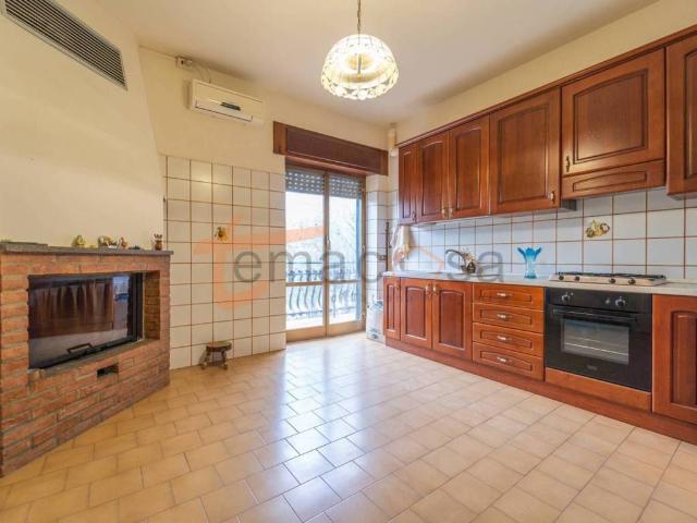 Villa Indipendente in vendita a Finocchio, Roma Capitale