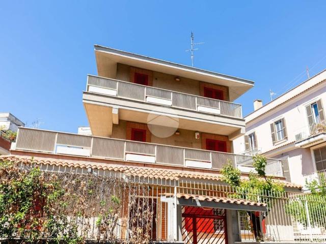 Villa Indipendente in vendita a Municipio Roma XIV, Roma Capitale