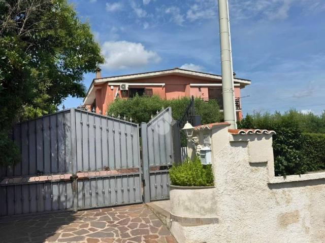 Villa Indipendente in vendita a Roma Capitale, Lazio