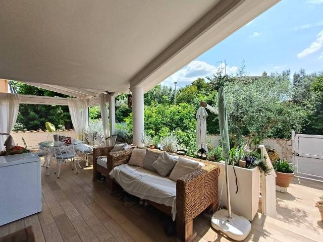 Villa Indipendente in vendita a Centroni, Roma Capitale