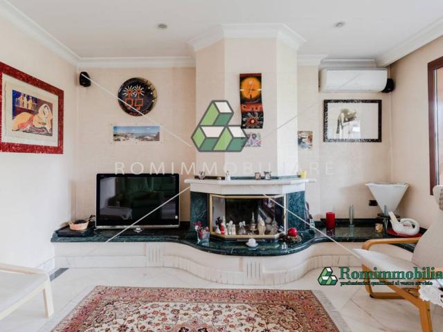 Villa Indipendente in vendita a Mostacciano, Roma Capitale