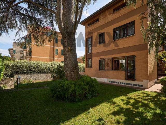 Villa Indipendente in vendita a Municipio Roma V, Roma Capitale